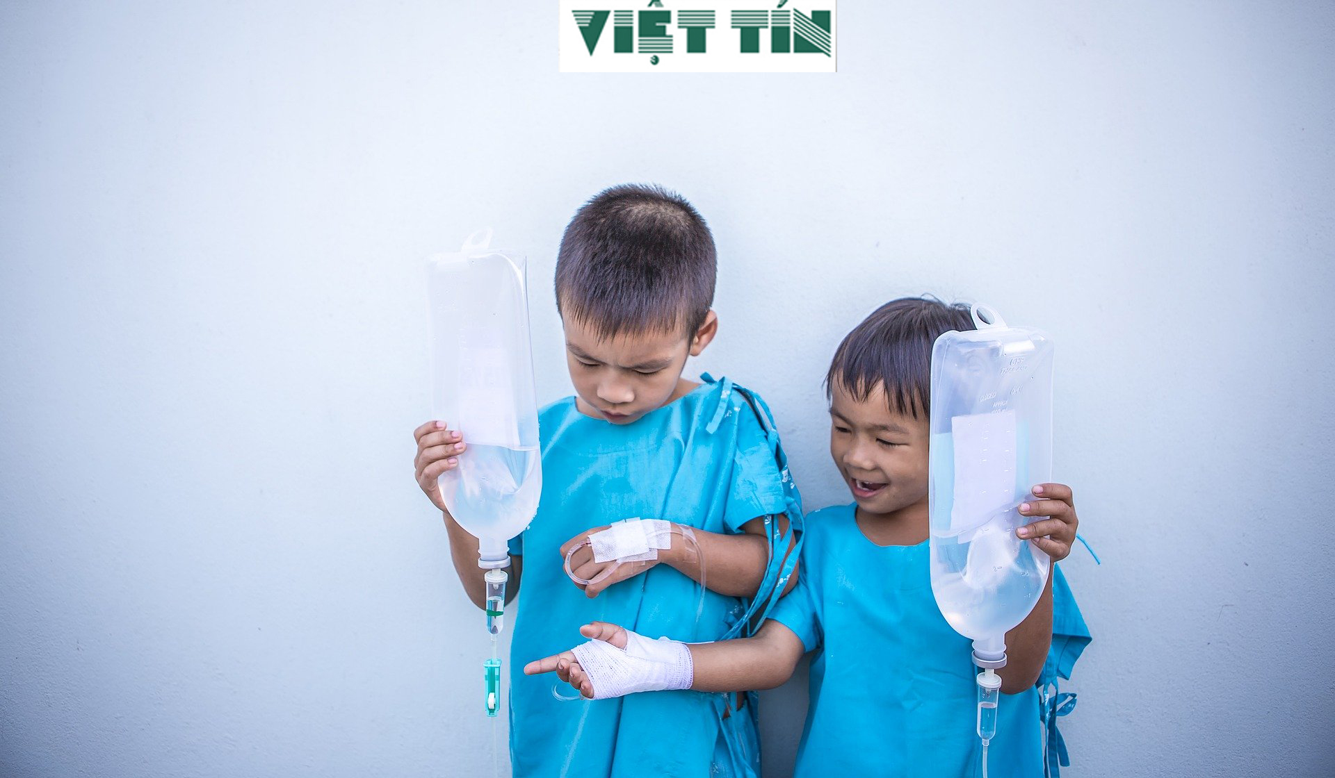 Đăng ký lưu hành cồn y tế, cồn sát khuẩn cùng Luật Việt Tín