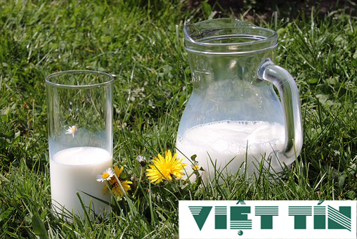 Lợi Ích Của Việc Công Bố Sữa Nhập Khẩu Đối Với Doanh Nghiệp và Người Tiêu Dùng